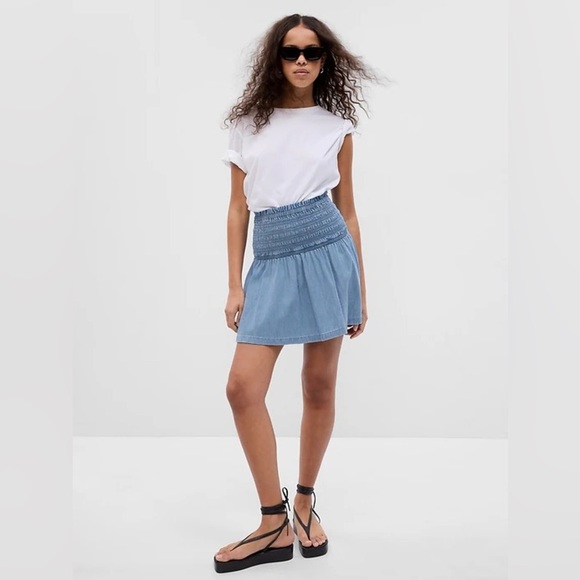 J. Crew Smocked Denim Chambray Skirt With Pockets L - Picture 6 of 8